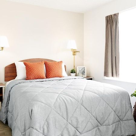Intown Suites Extended Stay Dallas Tx - Park Central ภายนอก รูปภาพ